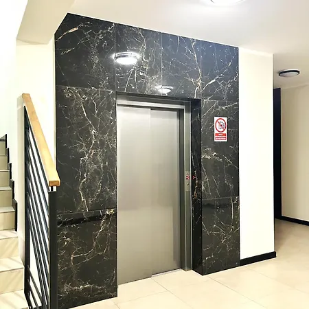 Parkowa Nad Jeziorem Apartmán